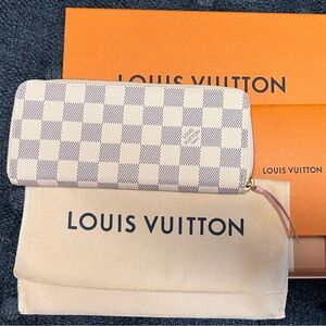 Louis Vuitton Clemence wallet in Damier Azur. NEW with box, dust bag.